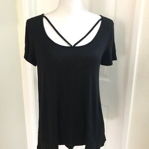 Full Tilt Neckline Strap Detail Flowy Top Sz Med